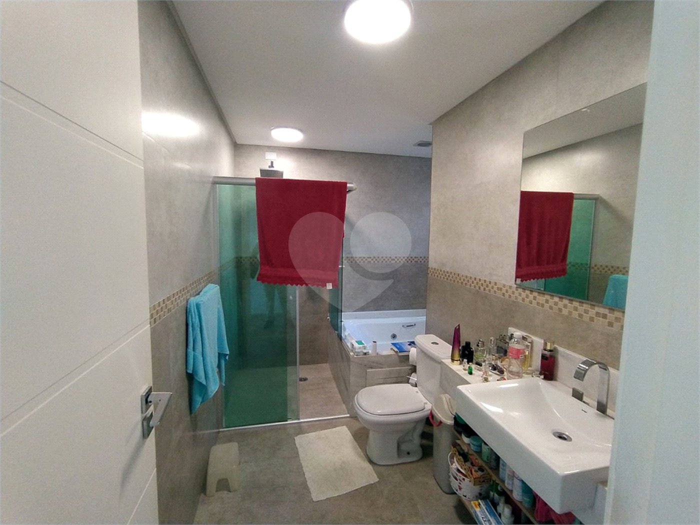 Sobrado à venda com 3 suítes em Vila Mariza Mazzei, São Paulo, SP