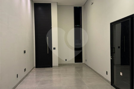 Casa à venda com 3 suítes no condomínio Village Damha III, Araraquara - SP
