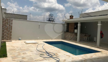 Casa à venda com 3 suítes no condomínio Aldeia da Mata, Votorantim - SP