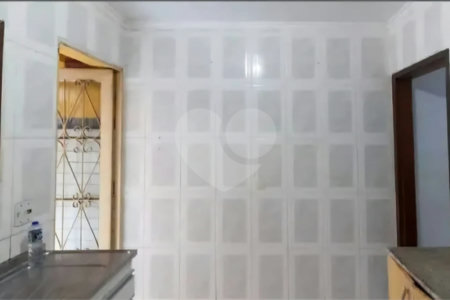 Sobrado à venda com 3 quartos em Jardim Peri Peri, São Paulo, SP