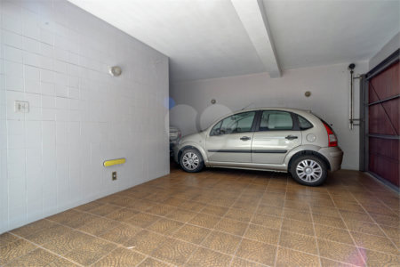 Casa à venda com 3 quartos, sendo 1 suíte, em Alto da Boa Vista, São Paulo, SP