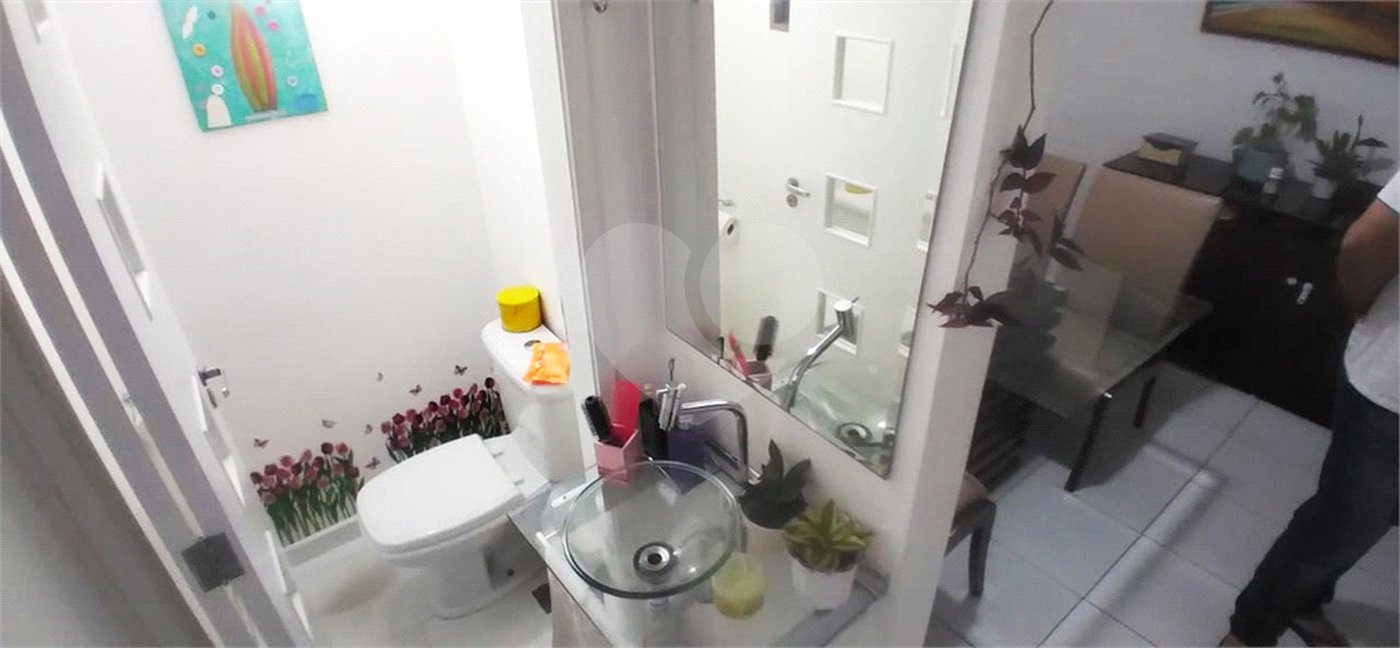 Casa à venda com 4 quartos, sendo 1 suíte, em Santana, São Paulo, SP