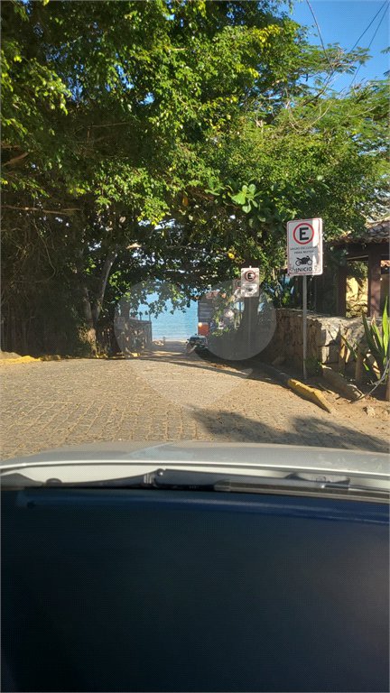 Casa à venda com 4 quartos, sendo 2 suítes, em Ferradura, Armação dos Búzios, RJ