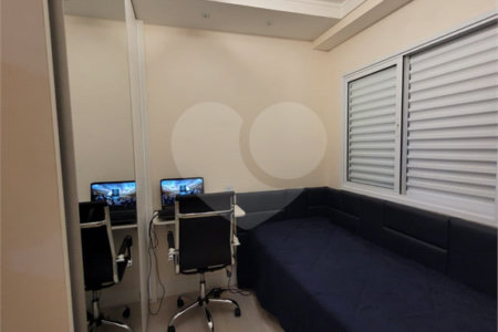 Apartamento à venda com 3 quartos, sendo 1 suíte,  em Vila Suissa, Mogi das Cruzes, SP