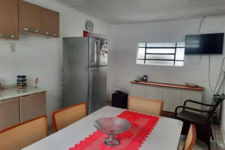 Terreno de 503 m² com Casa à Venda em Vicente de Carvalho | Excelente Oportunidade para Investidores Próximo ao Futuro Túnel Santos–Guarujá