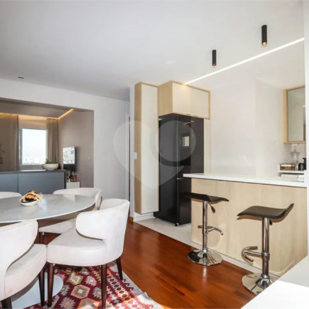 Apartamento à venda com 2 quartos em Cerqueira César, São Paulo, SP