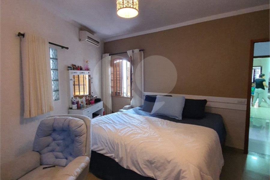 Casa Térrea à venda com 4 quartos, sendo 2 suítes, em Tremembé, São Paulo, SP