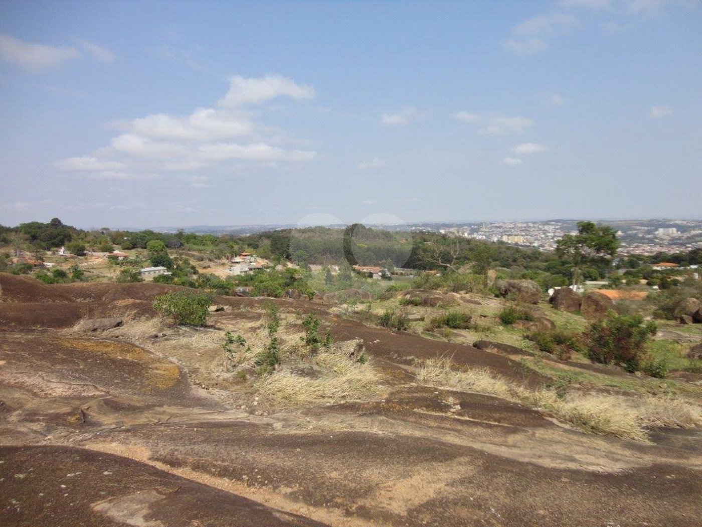 Área de Terra à venda em Chácaras Alpina, Valinhos, SP
