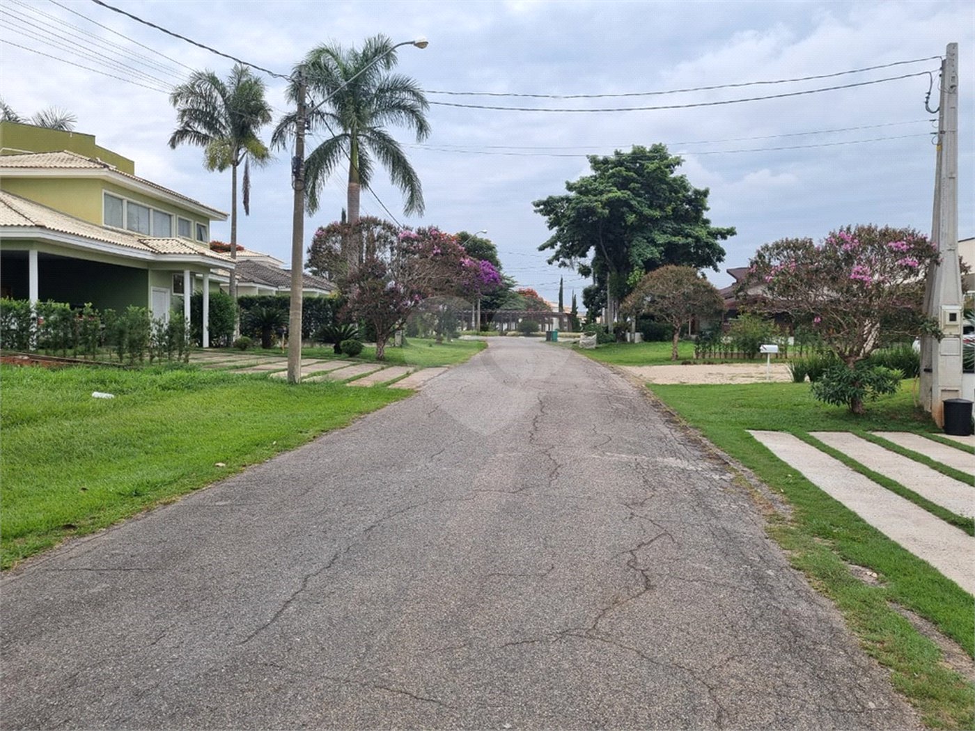 Terreno à venda no condomínio Village Ipanema 1, Araçoiaba da Serra - SP
