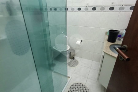 Sobrado à venda com 2 quartos em Campo Belo, São Paulo, SP