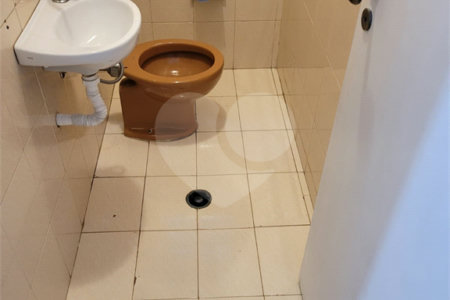 Casa à venda com 3 quartos, sendo 1 suíte, em Jardim Umuarama, São Paulo, SP