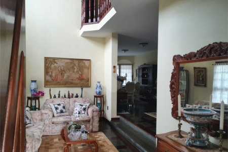 Casa à venda com 4 quartos, sendo 2 suítes,  em Mogi Moderno, Mogi das Cruzes, SP