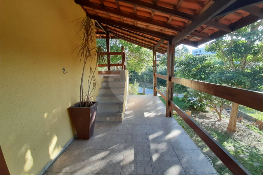 Casa à venda com 5 quartos, sendo 1 suíte, no condomínio Alpes de Mairiporã, Mairiporã - SP