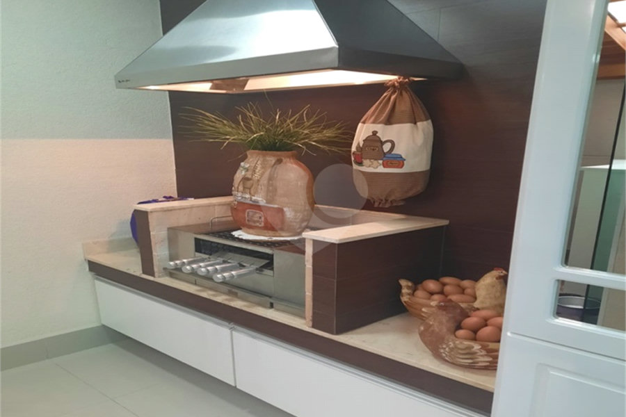 Sobrado à venda com 3 suítes em Água Fria, São Paulo, SP
