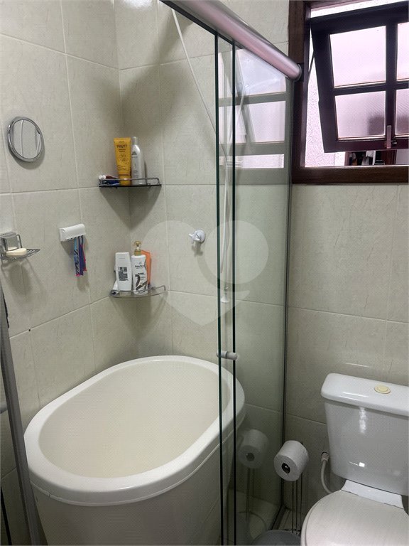 Sobrado à venda com 3 quartos, sendo 1 suíte,  em Vila Marari, São Paulo, SP