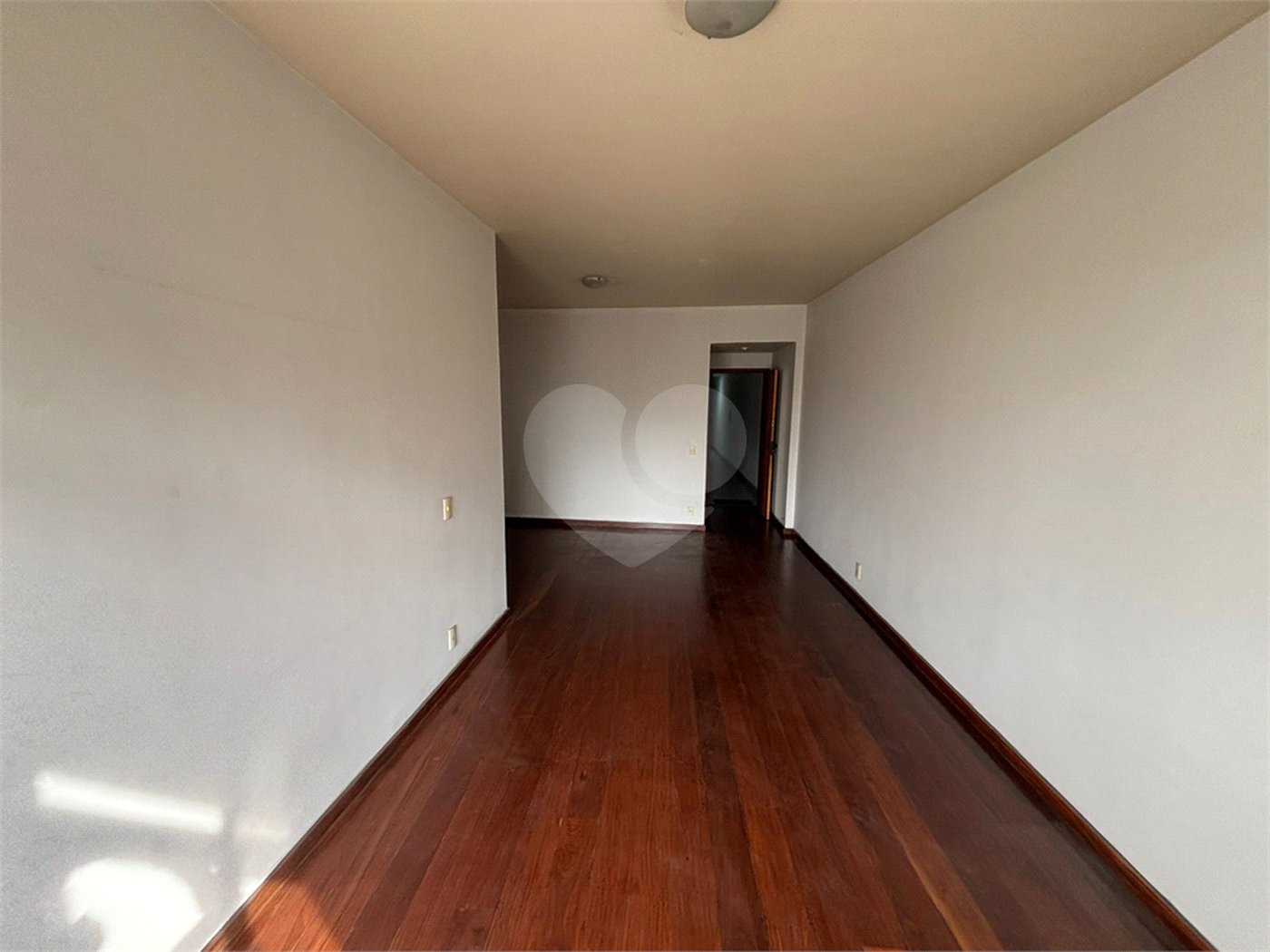 Apartamento à venda com 4 quartos, sendo 1 suíte,  em Tijuca, Rio de Janeiro, RJ