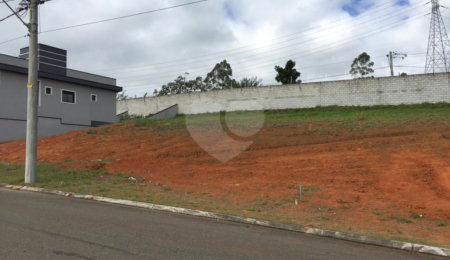 Terreno à venda no condomínio Residencial Veneza, Mogi das Cruzes - SP