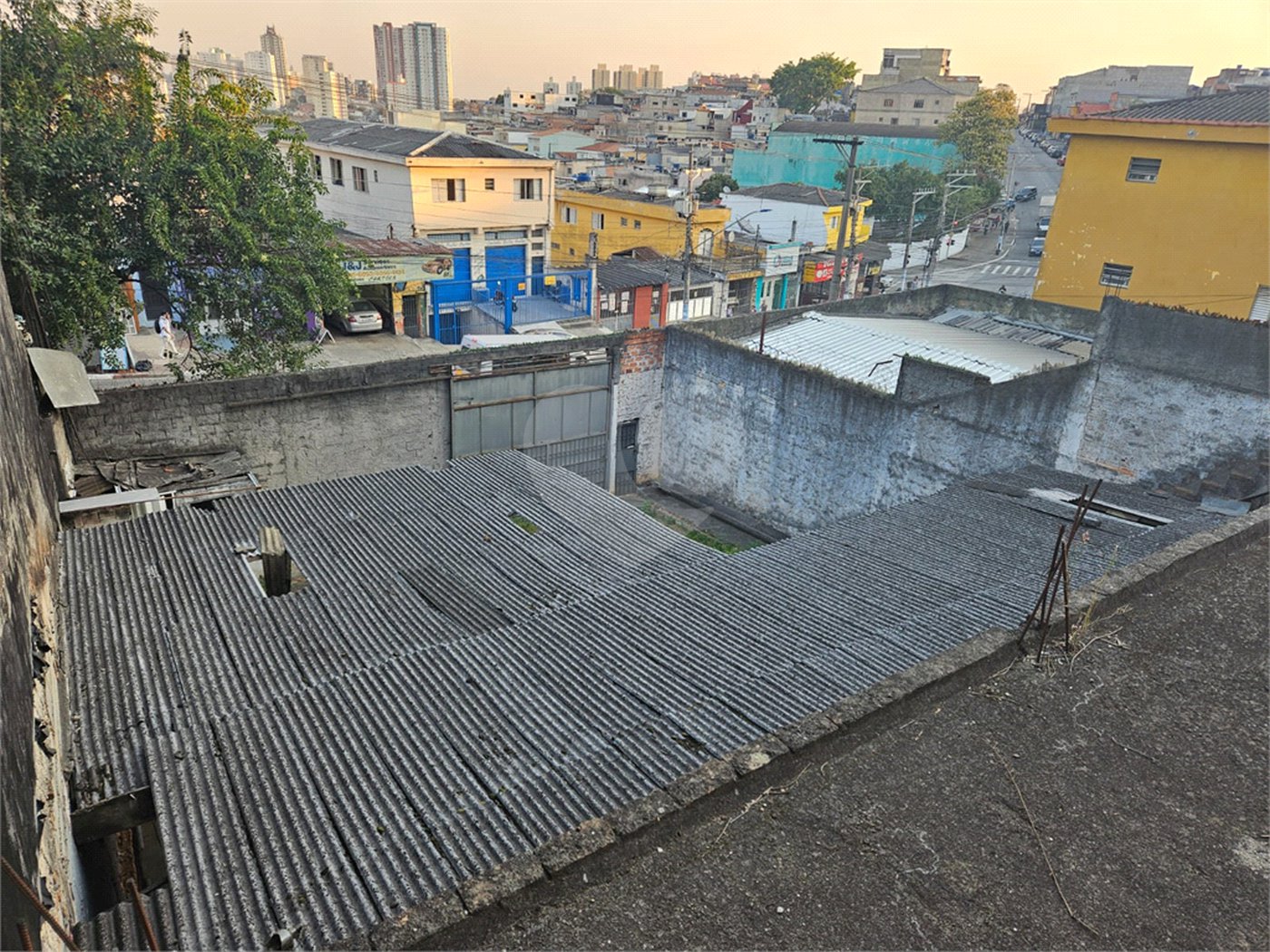 Terreno à venda em Jardim Miriam, São Paulo, SP