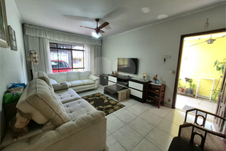 Sobrado à venda com 4 quartos em Jardim Sarah, São Paulo, SP