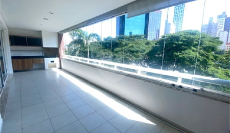 Apartamento à venda ou para alugar com 2 suítes em Itaim Bibi, São Paulo, SP