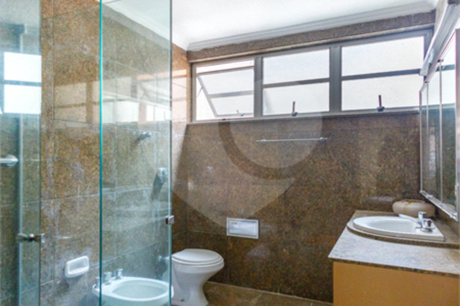 Apartamento à venda com 3 quartos, sendo 1 suíte, em Bela Vista, São Paulo, SP