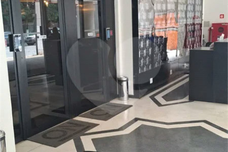 Oportunidade Única: Seu Novo Endereço ao Lado do Shopping Ibirapuera!