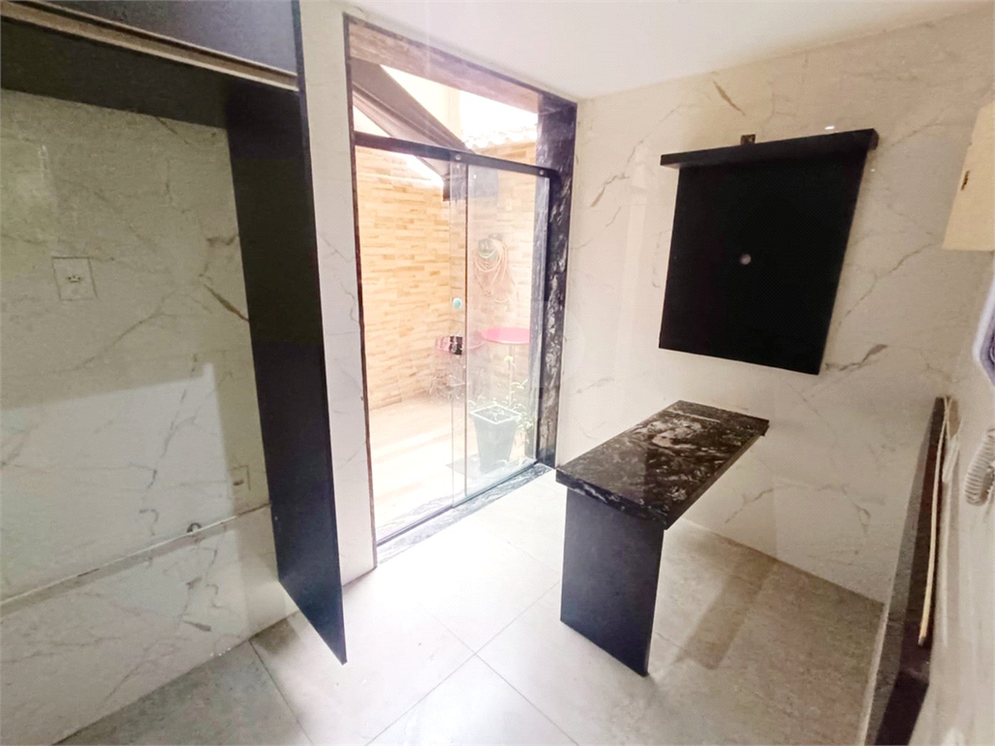 Casa de Vila à venda com 3 quartos, sendo 1 suíte, em Praça da Bandeira, Rio de Janeiro, RJ