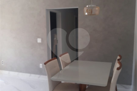 Apartamento à venda com 3 quartos, sendo 1 suíte, em Vila Domingues, Votorantim, SP