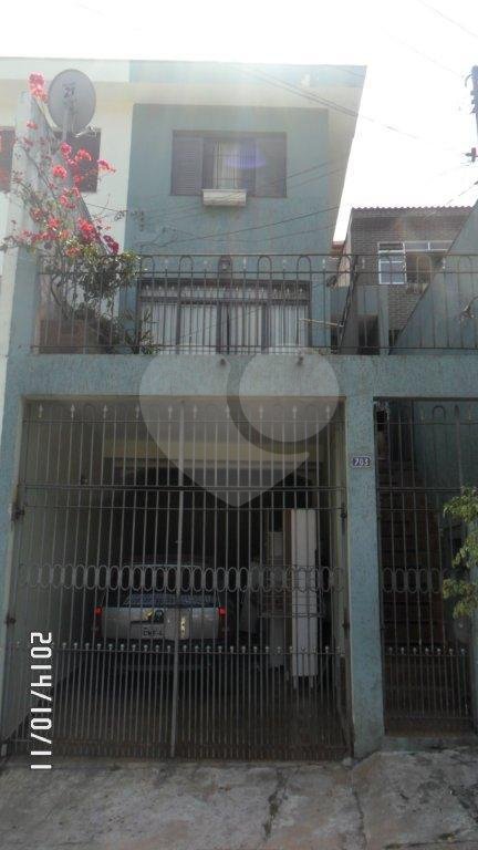 Sobrado à venda com 3 quartos em Jardim Peri, São Paulo, SP