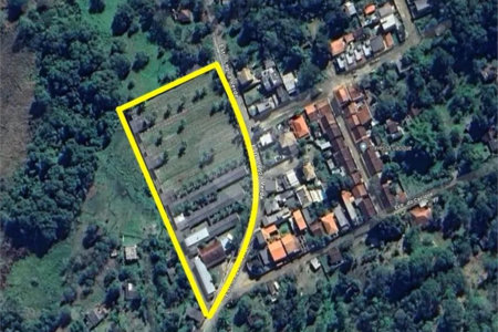 Terreno à venda com 3 suítes em Bazílio, Rio Bonito, RJ
