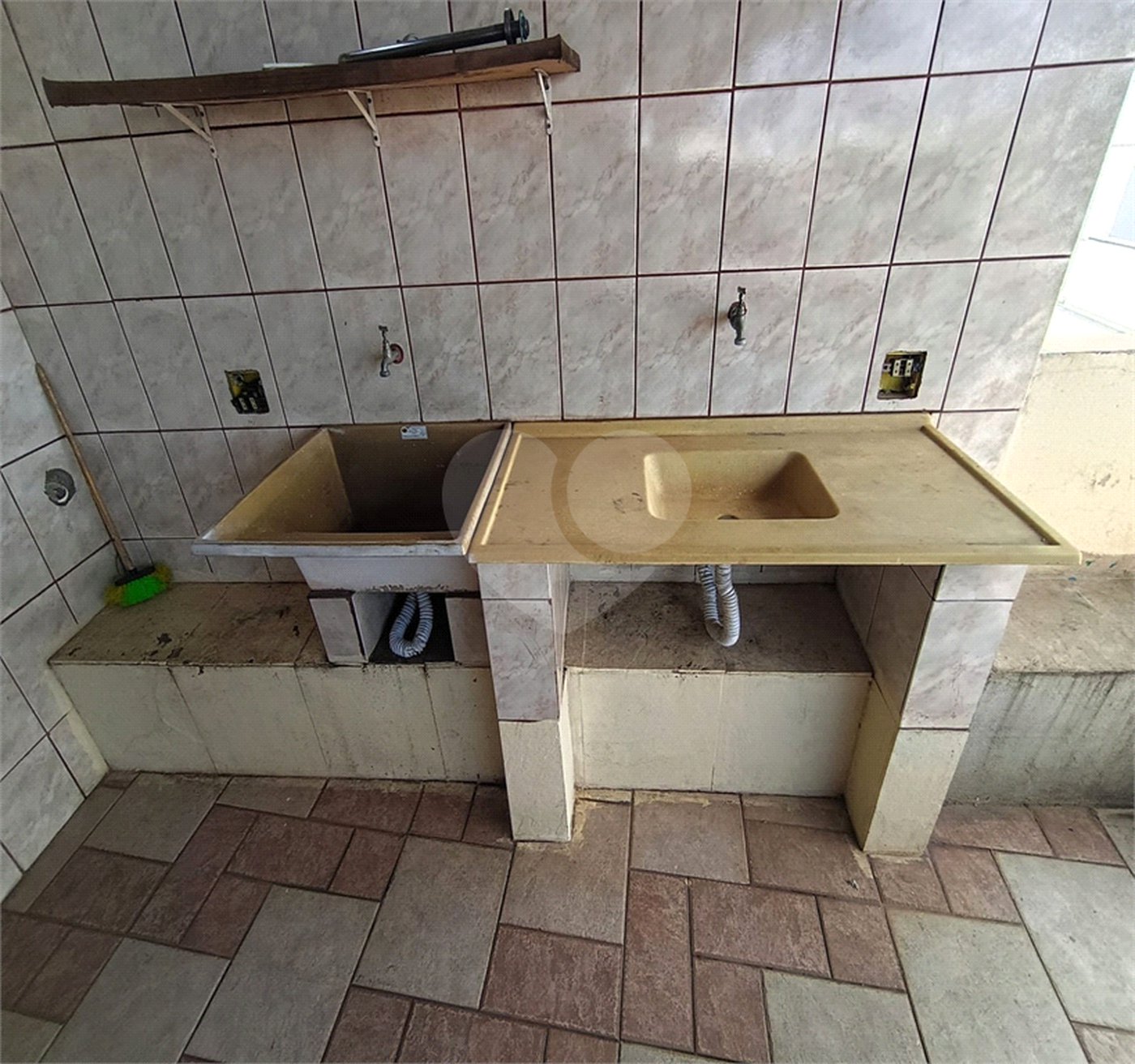 Casa para alugar com 2 suítes em Chora Menino, São Paulo, SP