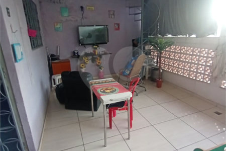 Casa à venda com 3 quartos, sendo 1 suíte, em Campo Grande, Rio de Janeiro, RJ