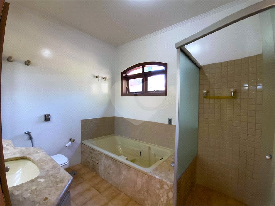 Casa à venda com 4 quartos, sendo 3 suítes,  no condomínio Village D'avignon, Sorocaba - SP