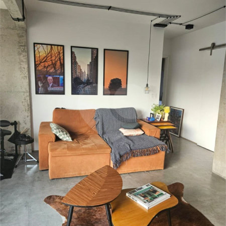 Apartamento à venda com 2 quartos, sendo 1 suíte,  em Pinheiros, São Paulo, SP
