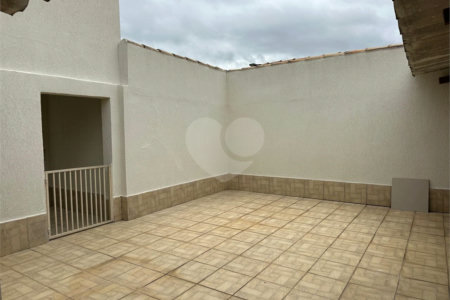 Casa à venda ou para alugar com 3 quartos, sendo 1 suíte, em Vila Andrade, São Paulo, SP