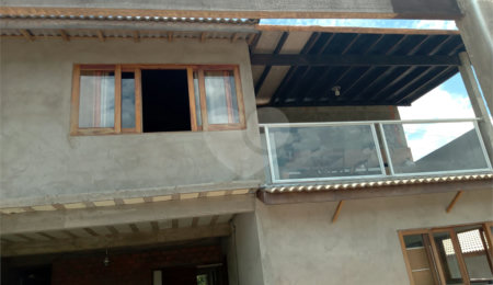Casa à venda com 3 suítes em Rancho Grande, Mairiporã, SP