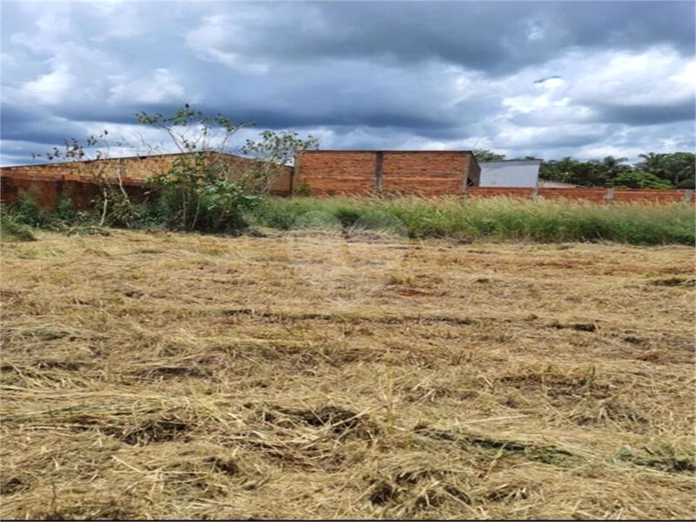 Terreno à venda no Centro, Ibirarema, SP