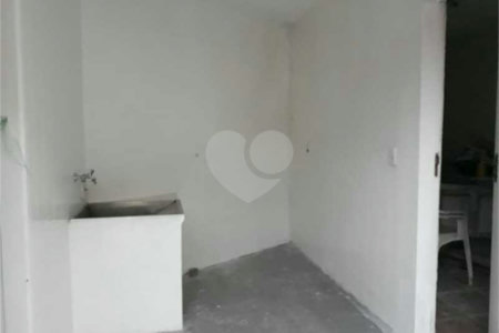 Sobrado à venda com 3 quartos, sendo 1 suíte,  em Santo Amaro, São Paulo, SP