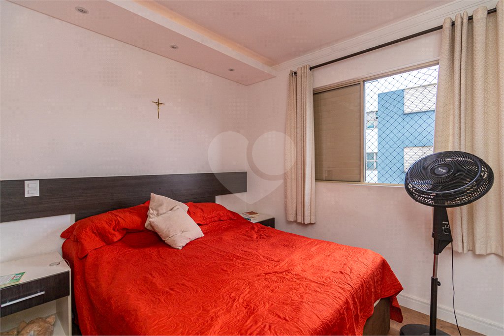 Apartamento à venda com 3 quartos, sendo 1 suíte, em Jardim Marajoara, São Paulo, SP