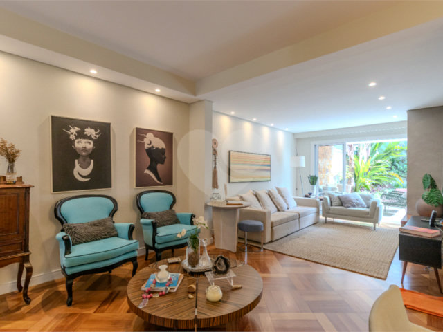 Casa à venda com 5 quartos, sendo 3 suítes,  no condomínio Boulevard Saint Michael, São Paulo - SP