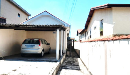 Casa à venda com 1 quarto em Vila Nivi, São Paulo, SP