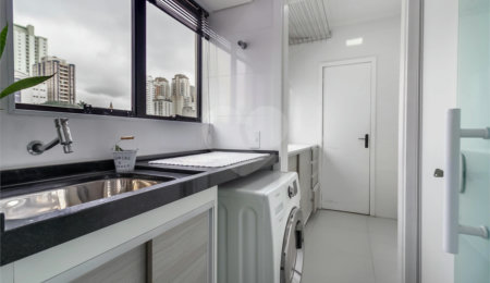 Apartamento à venda com 2 quartos, sendo 1 suíte,  em Bosque da Saúde, São Paulo, SP