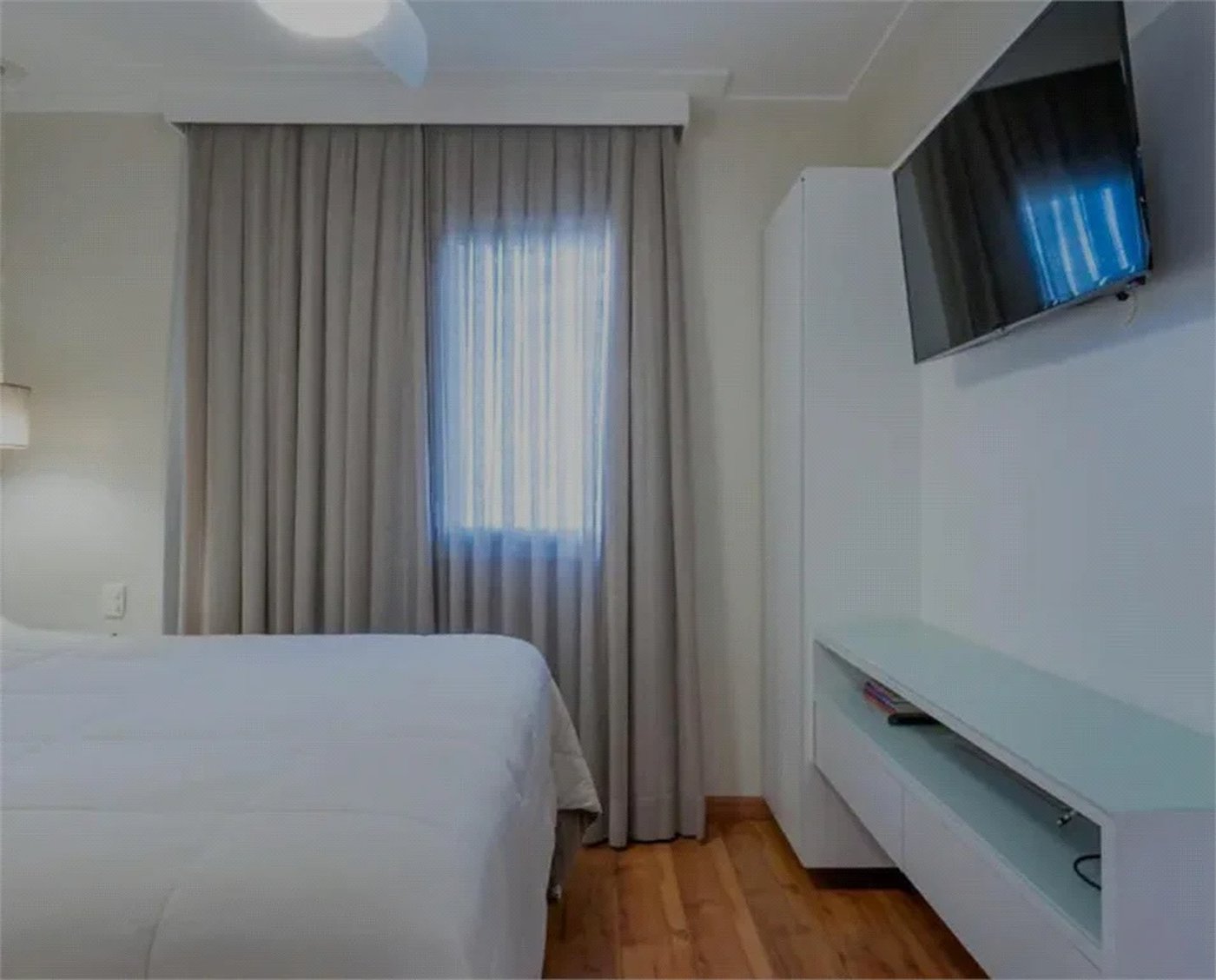 Apartamento à venda com 2 suítes em Vila Gertrudes, São Paulo, SP