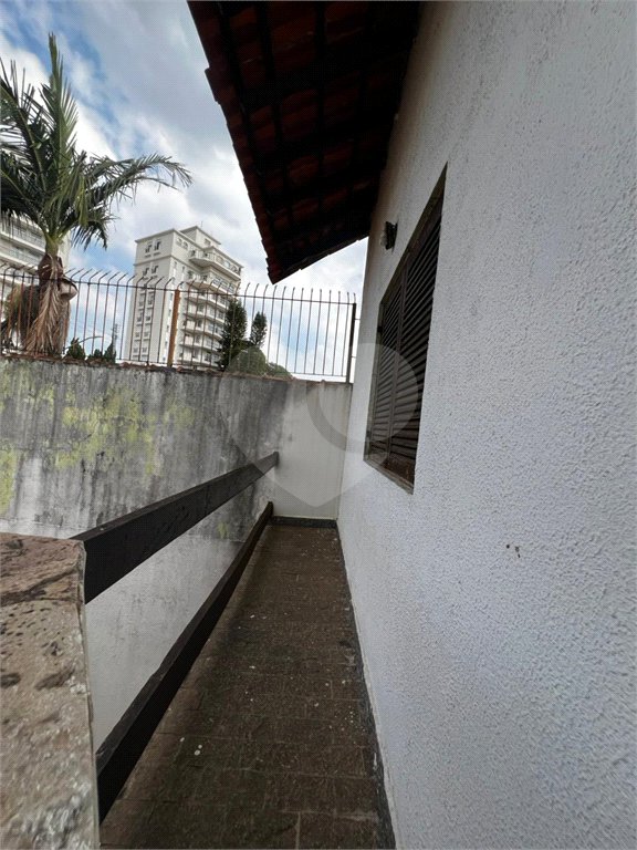 Sobrado à venda com 6 quartos, sendo 4 suítes,  em Vila Oliveira, Mogi das Cruzes, SP