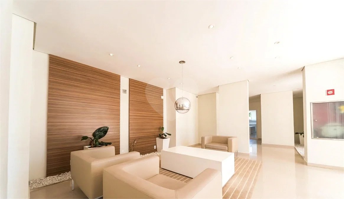 Apartamento mobiliado de 102 m² para locação no Centro de São Bernardo do Campo, com 3 dormitórios, 1 suíte, varanda gourmet com vista para o Paço Municipal, 2 vagas e lazer completo.
