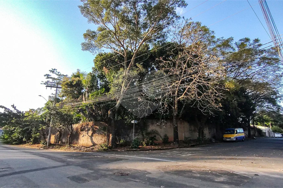 Lote de 1800m² na região do Mantiqueira