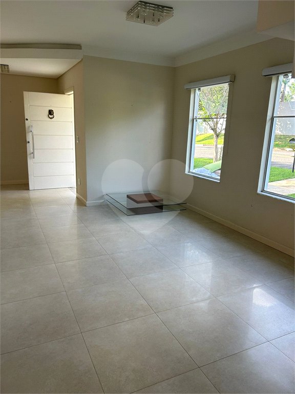 Casa à venda com 3 suítes no condomínio Terras de São Francisco, Vinhedo - SP