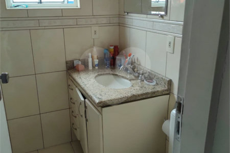 Sobrado à venda com 2 quartos, sendo 1 suíte,  em Jardim São Pedro, Mogi das Cruzes, SP