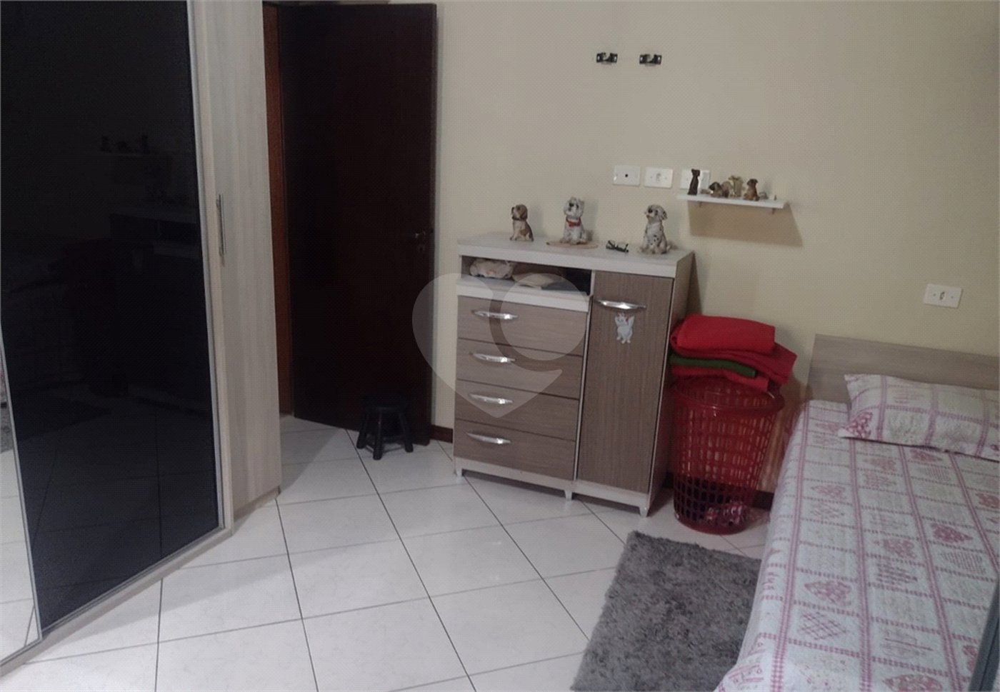 Casa de Vila à venda com 3 quartos, sendo 1 suíte, em Vila Medeiros, São Paulo, SP