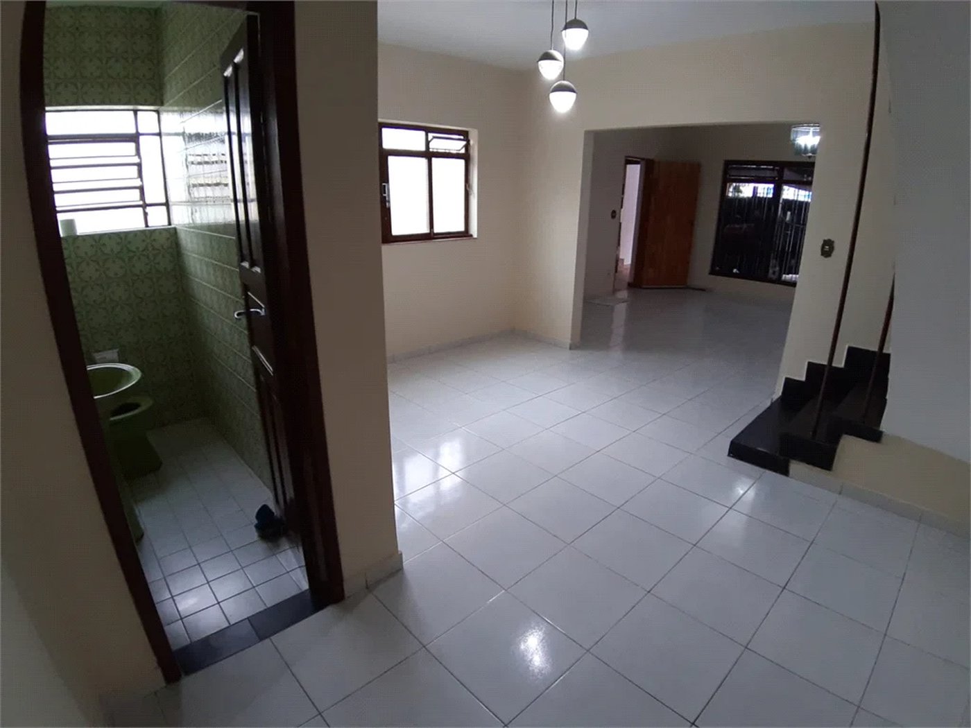 Casa à venda com 3 quartos, sendo 1 suíte,  em Vila Gomes, São Paulo, SP